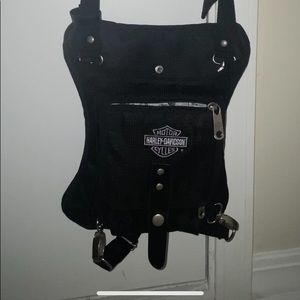 Harley Davidson thigh or crossover bag